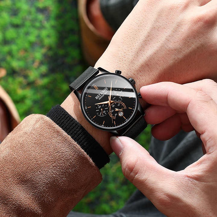 Sleek High-End Calendar Quartz Watch